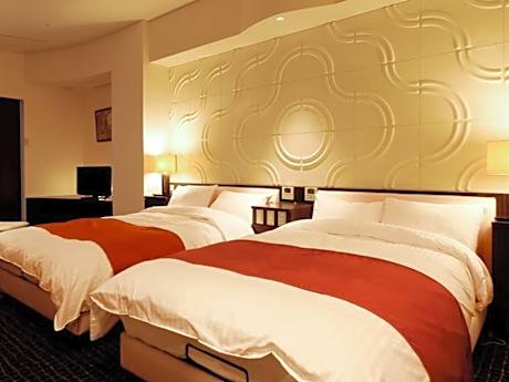 Twin Room with Open Air Bath