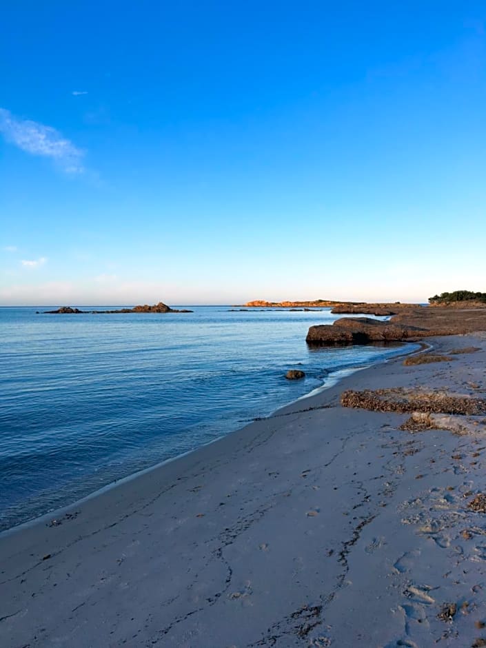 Camera vista mare, ingresso indipendente in" Villa VìVì"