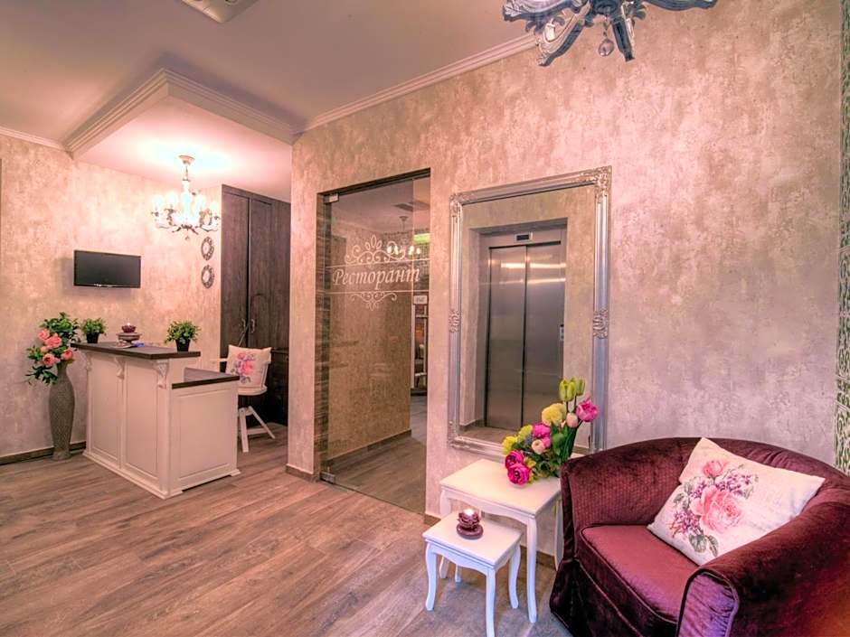 Family Hotel Agoncev