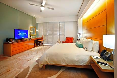 Superior Double Bed Diamante View