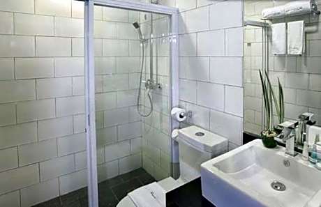 Superior Room (No balcony & No View)