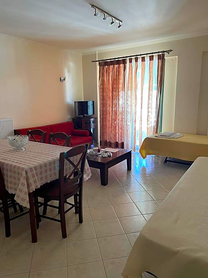 Dais Apartments