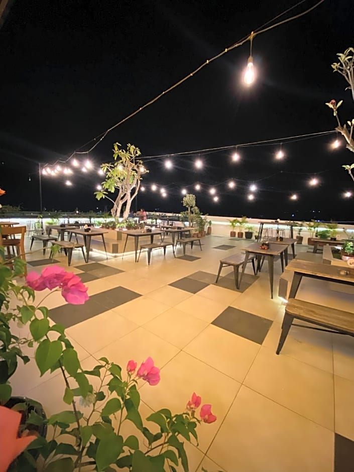 Kaloka Airport Hotel