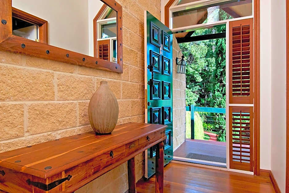 Escarpment Retreat & Day Spa for Couples