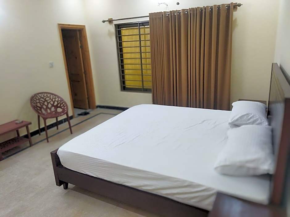 Chuang Fu Guest House – Islamabad, OH