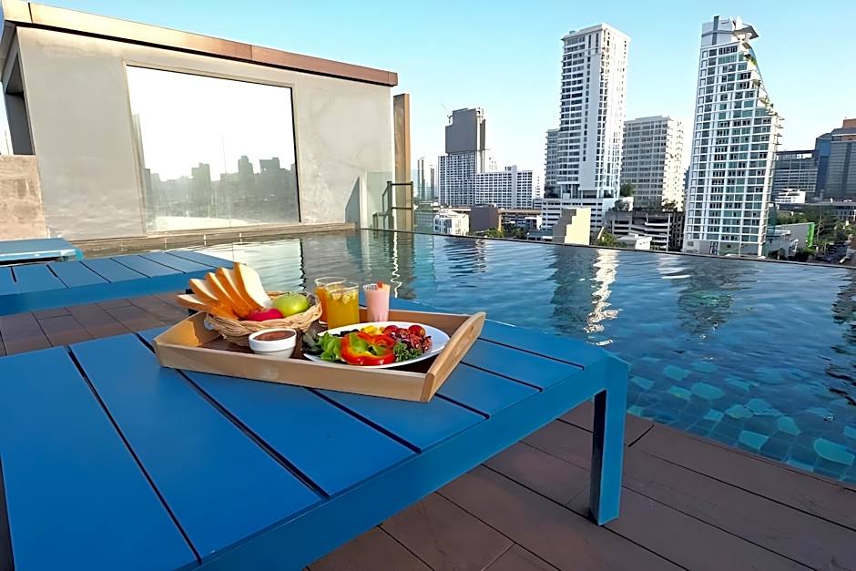 The Residence on Thonglor by UHG