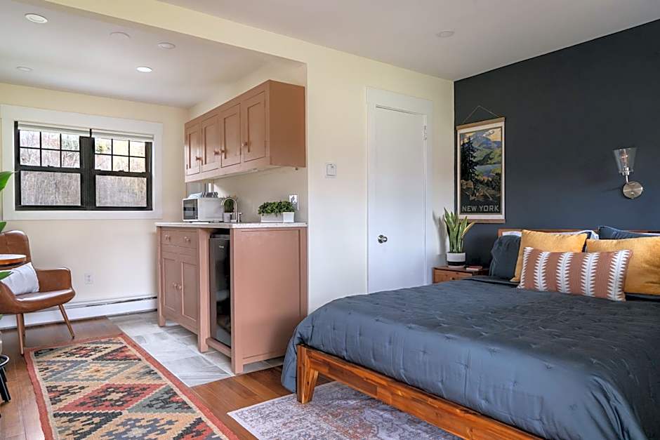 The Willow, Catskill