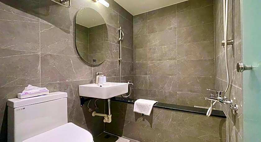 prince hot spring hotel