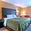 Quality Inn & Suites Lenexa Kansas City