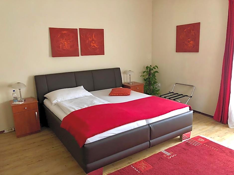 Gösser BACHGASSLHOF -- Bed and Breakfast -- Apartments