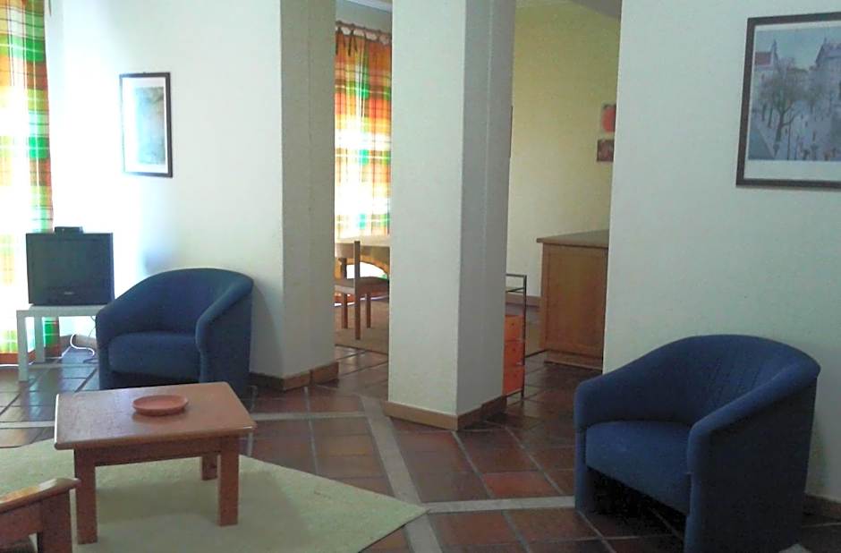 HI Almada - Pousada de Juventude