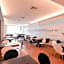 Waugh Den Business Hotel