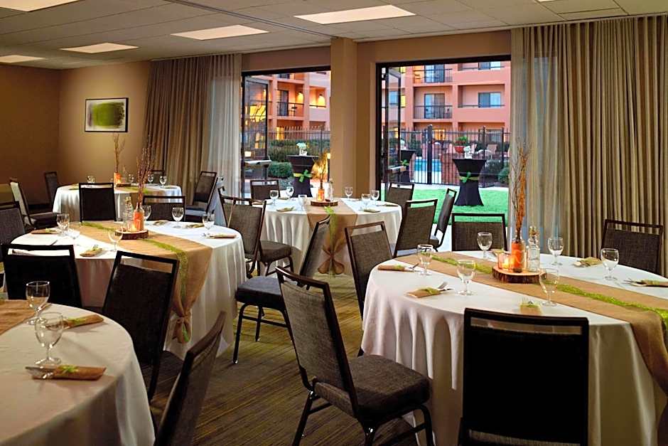 Courtyard by Marriott Atlanta Perimeter Center