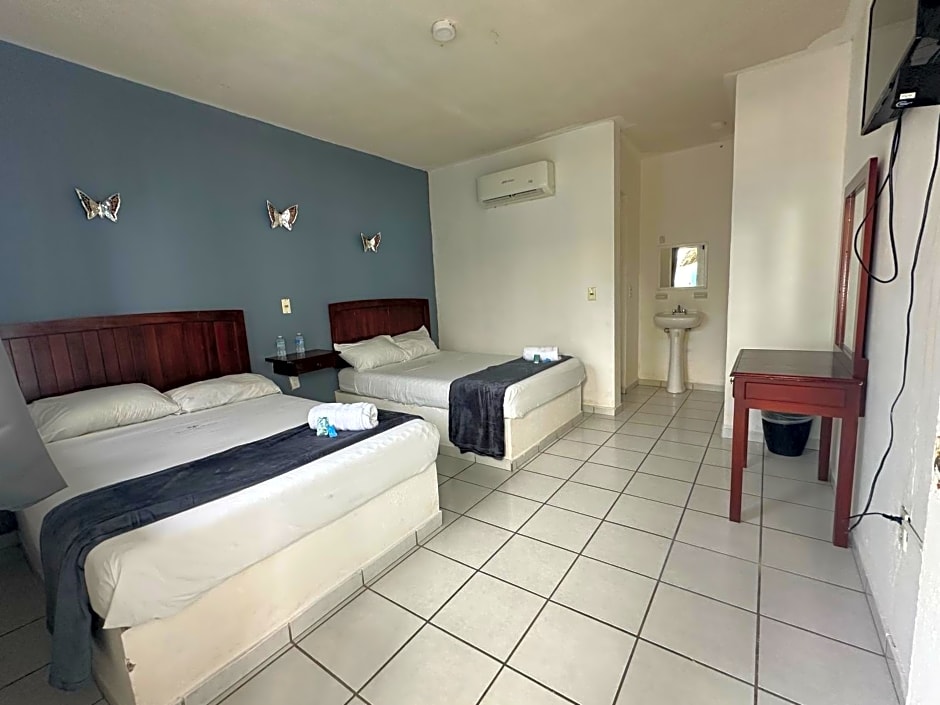 Hotel Grand Bahia Los Cocos