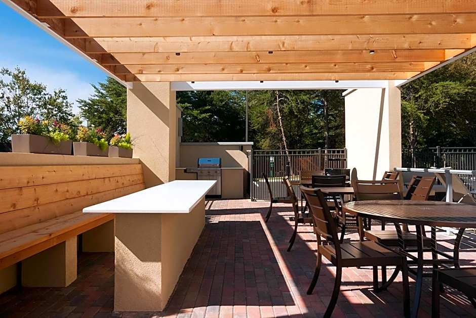 Home2 Suites By Hilton Atlanta Perimeter Center