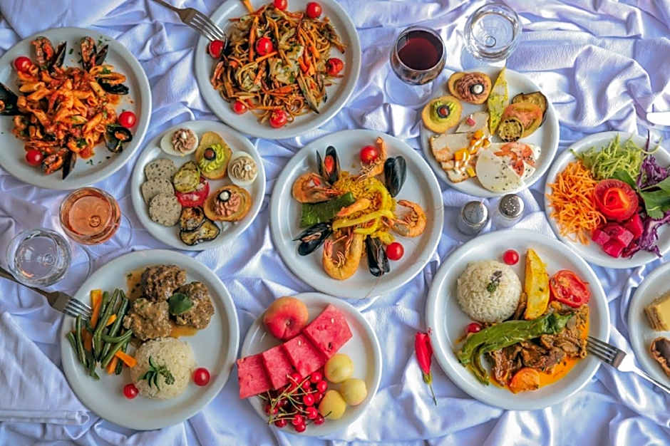 Hotel Marabout - Families and Couples Only