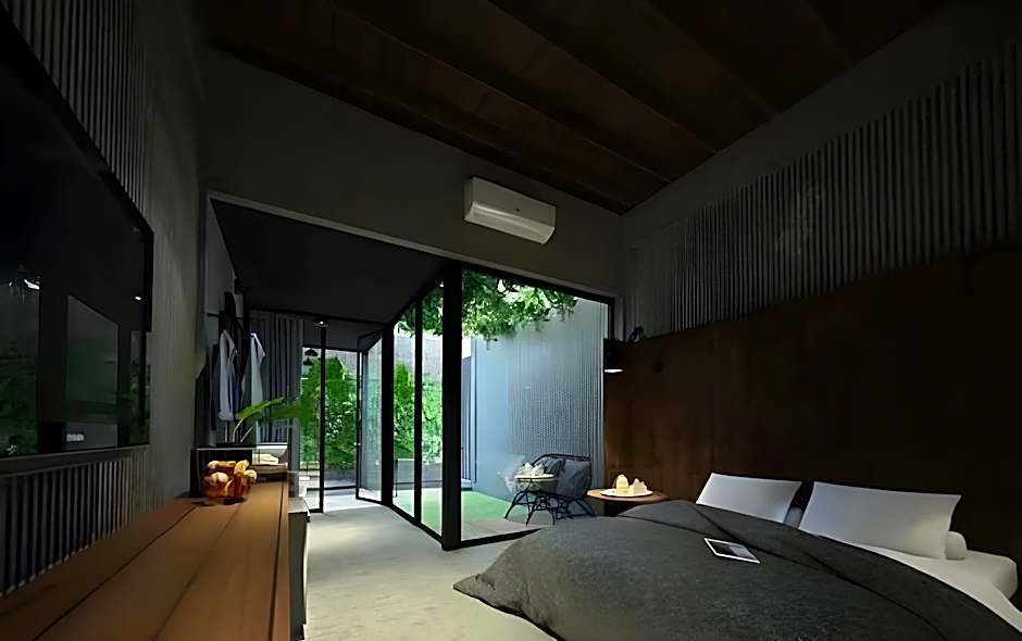 THE TREE Sleep and Space