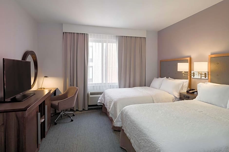 Hampton Inn By Hilton Manhattan - Times Square South - Newly Renovated