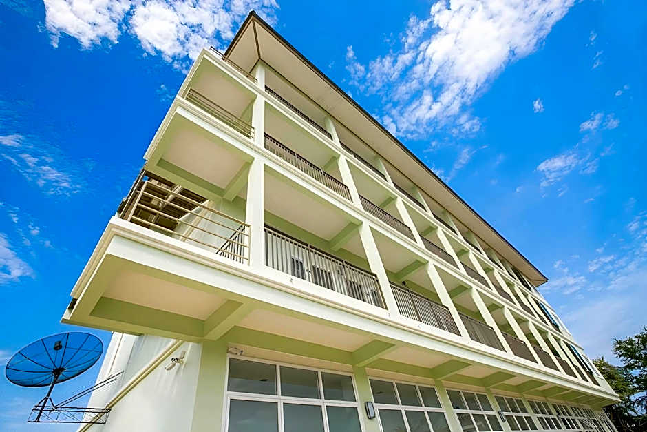 J-House Phetchaburi