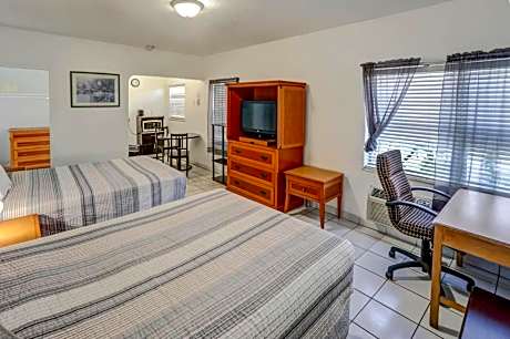 Deluxe Double Studio