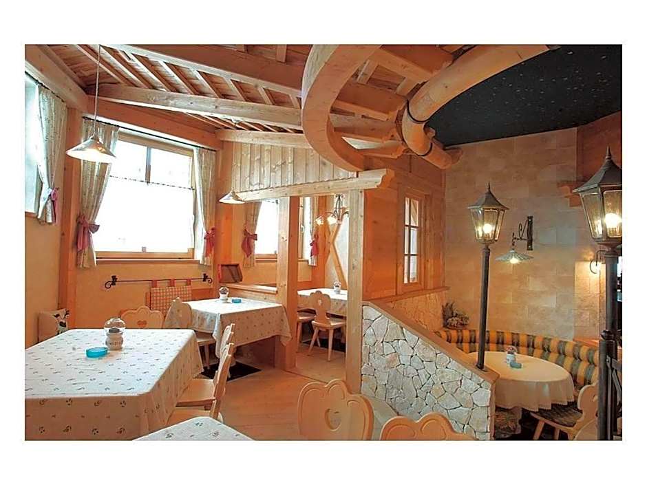 Hotel Pordoi - Fam Furgler