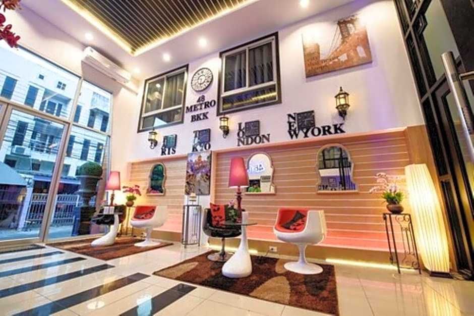 48 Metro Hotel