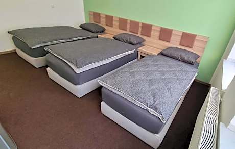 Triple Room with Private Bathroom