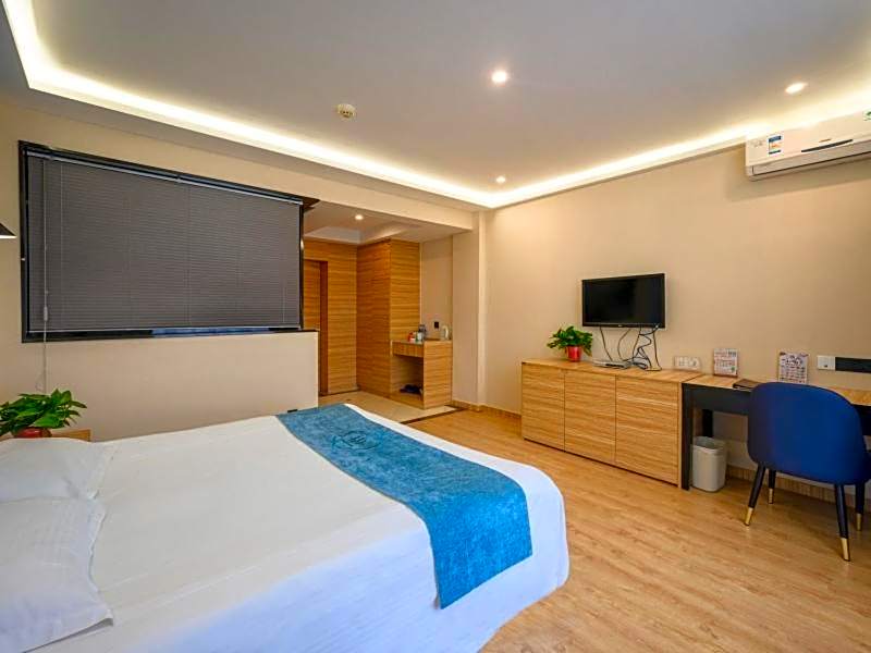 GreenTree Inn Henan Kaifeng Gulou Square Express hotel