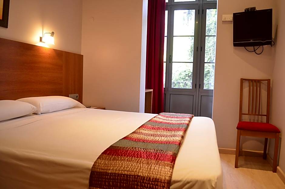 Ciudad Condal Hostal - Paseo de Gracia