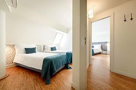 Apartment with View - Nightlife Area