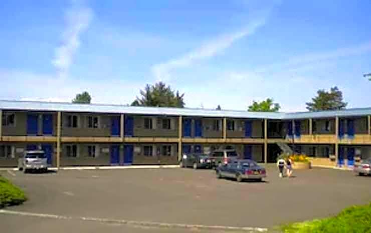 Studio 6 Suites - Albany, OR