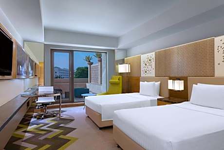 Twin Room with Terrace and INR 500 F&B credit, 1+1 Happy Hours (selected brands) and 15% discount on Spa