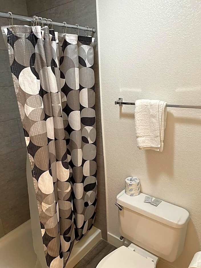 Premier Inns Thousand Oaks