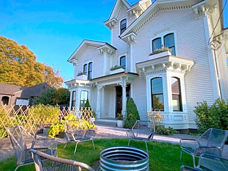 The Wesley Walla Walla