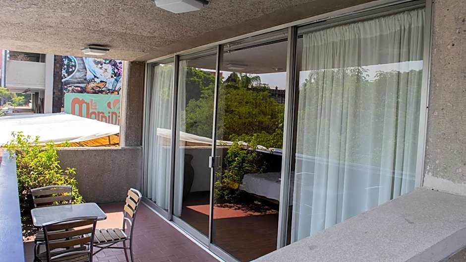 Suites Las Plazas