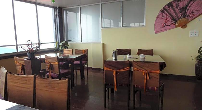 Hotel Royal Residency