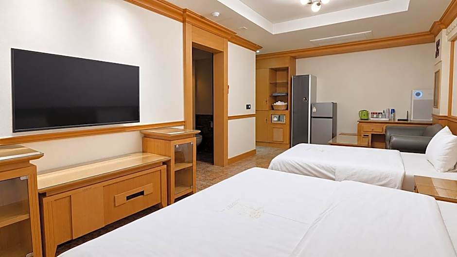 Bucheon SR Hotel