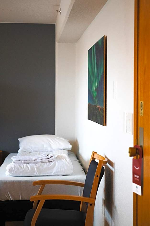 Eldey Airport Hotel
