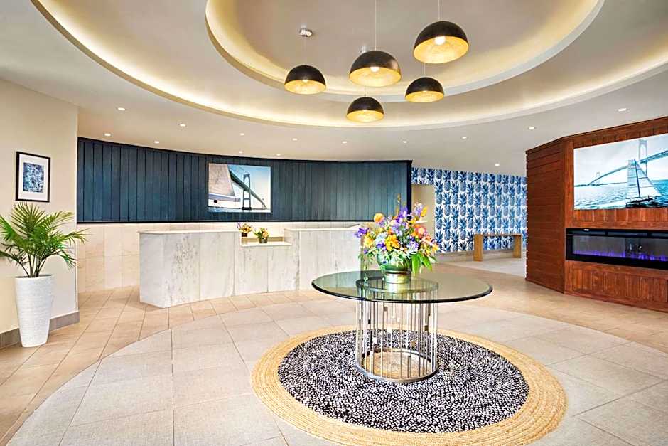 Wyndham Newport Hotel