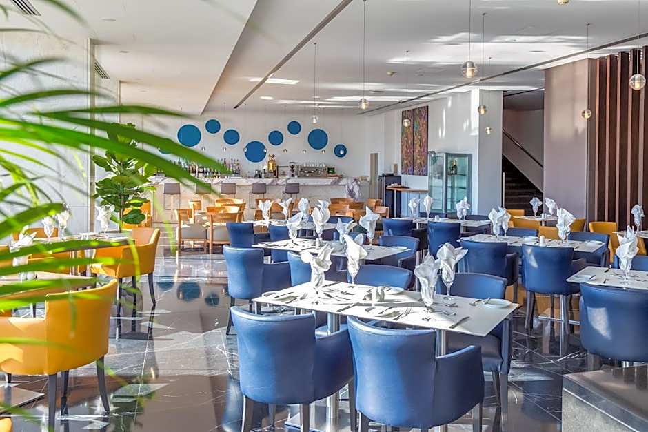 Sun Hall Hotel