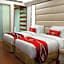 Hotel Swaran Palace