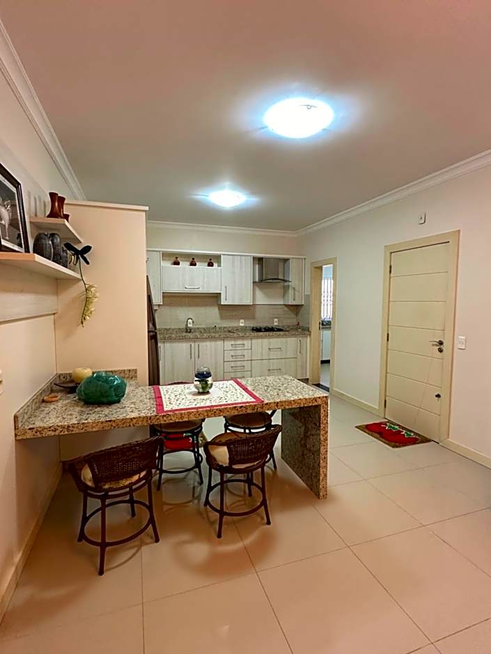 A Casa Dourada Encantada