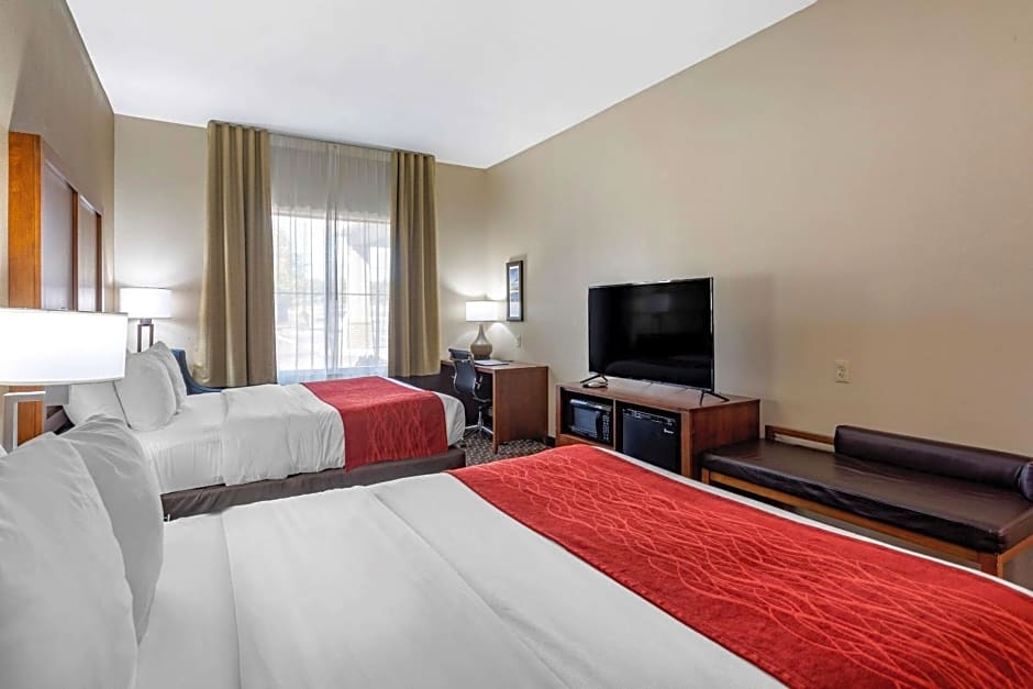 Comfort Inn & Suites Atoka-Millington