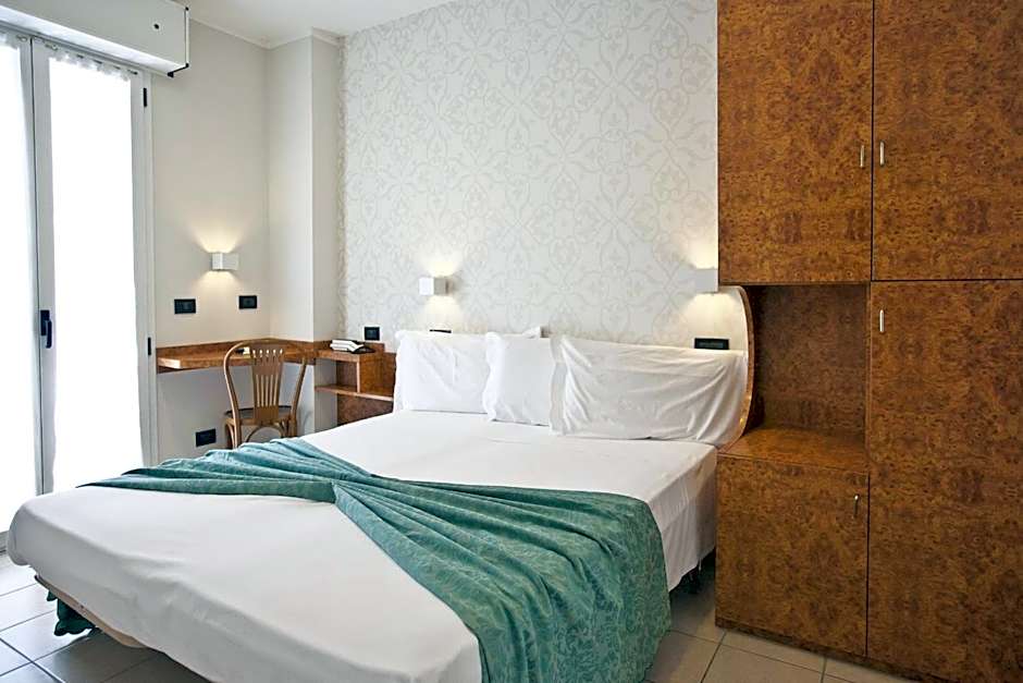 Hotel Aurora