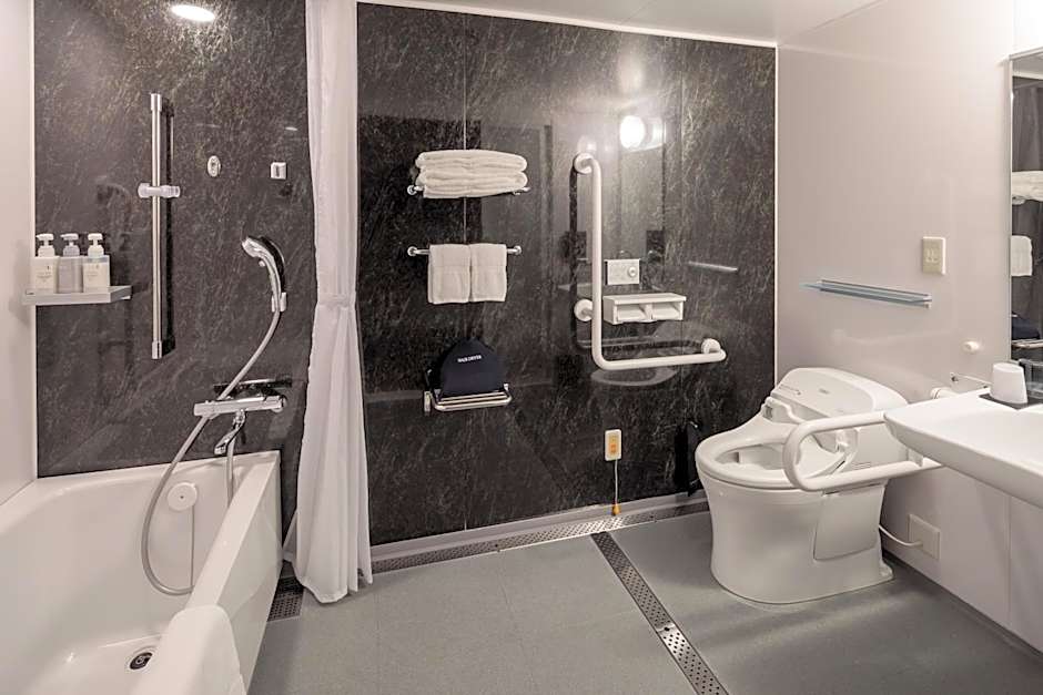 Yokohama Tokyu REI Hotel