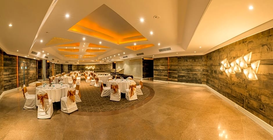 Howard Plaza The Fern - An Ecotel Hotel Agra