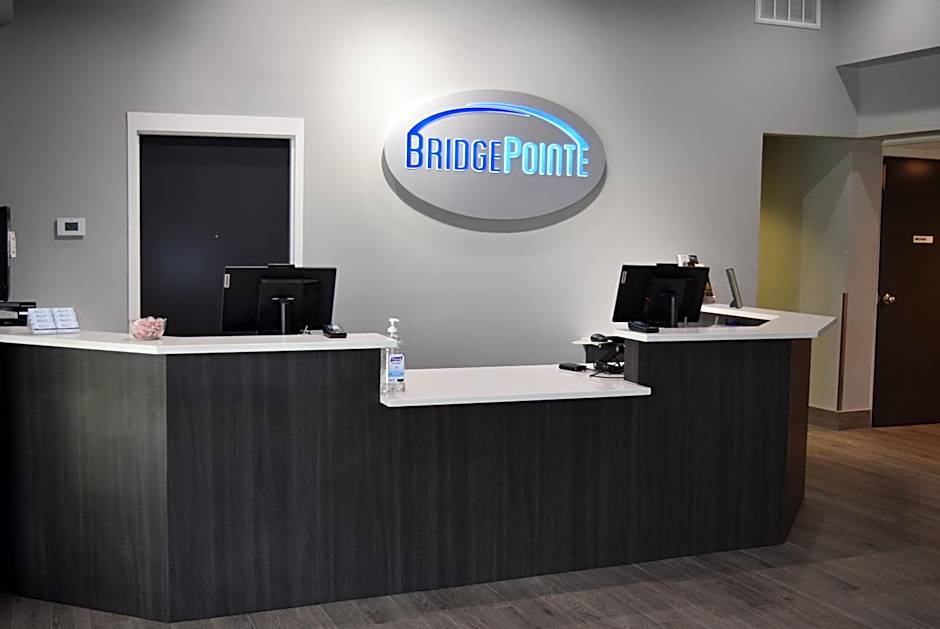 Bridgepointe Hotel & Marina