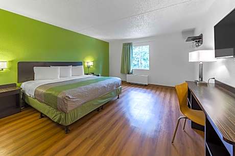 Motel 6-Warminster, PA