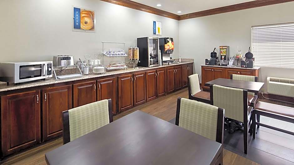 Best Western Inn & Suites