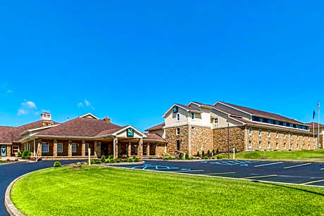 Quality Inn & Suites Bedford West
